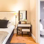 318 - 1Bdr Apartment Close To V&A Waterfront