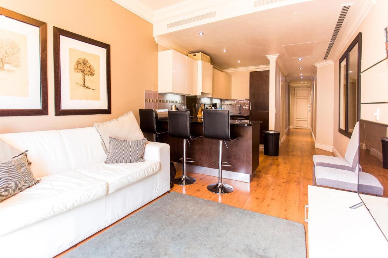 Apartment 318 - 1bdr Close To V&a Waterfront *